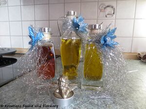 Olivenöl Chili Rosmarin Knoblauch 121313 3982.jpg
